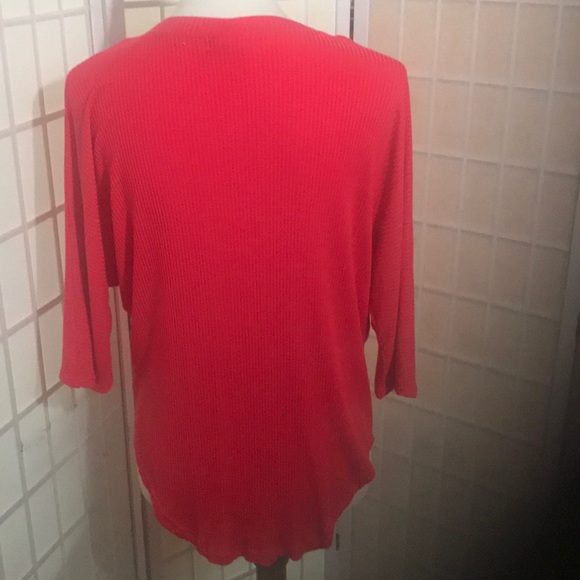 Top - Picture 3 of 3